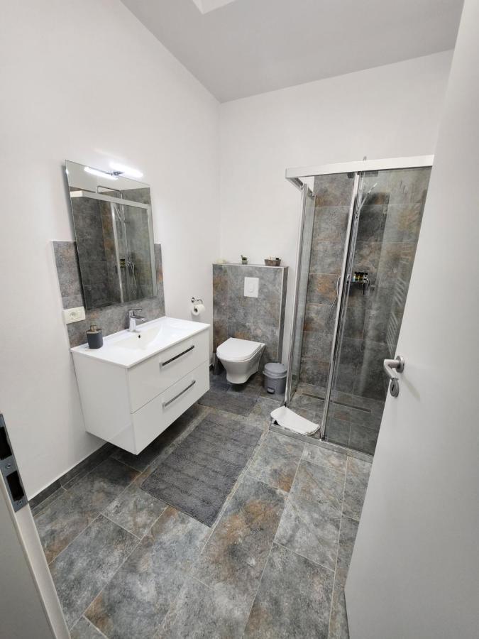 Dumbravita  Armina'S Residence מראה חיצוני תמונה