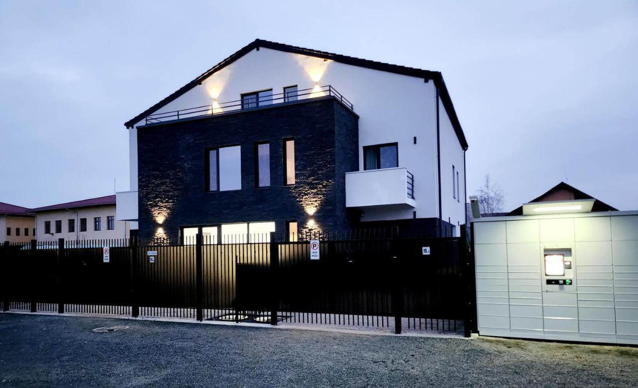 Dumbravita  Armina'S Residence מראה חיצוני תמונה